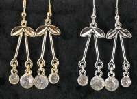 art.nr: 88229 - OORBELLEN STRASS KERSJES (6st)